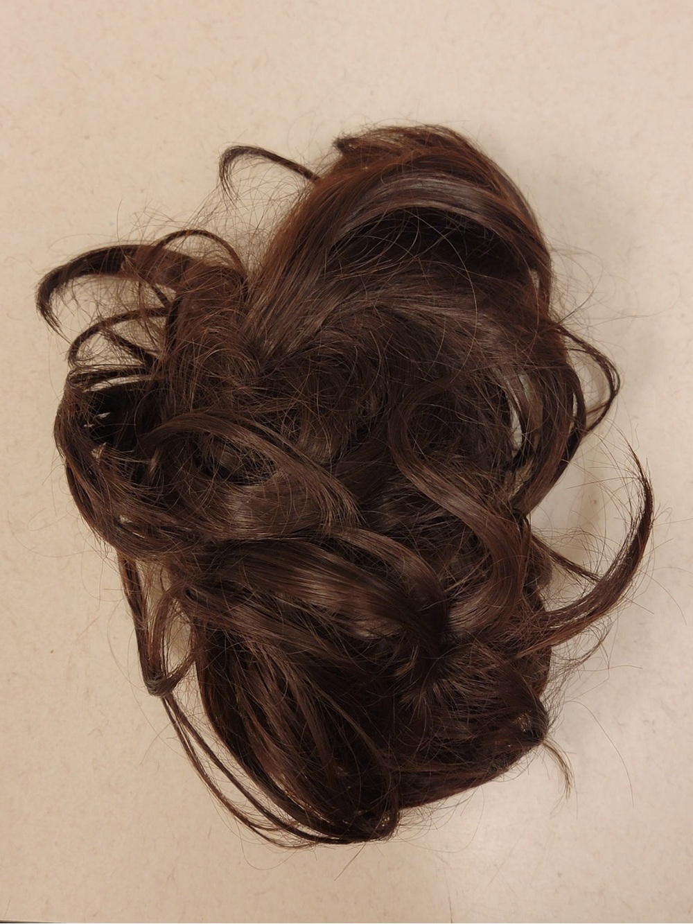 JuvaBun Brunette Messy Bun Hair Accessory